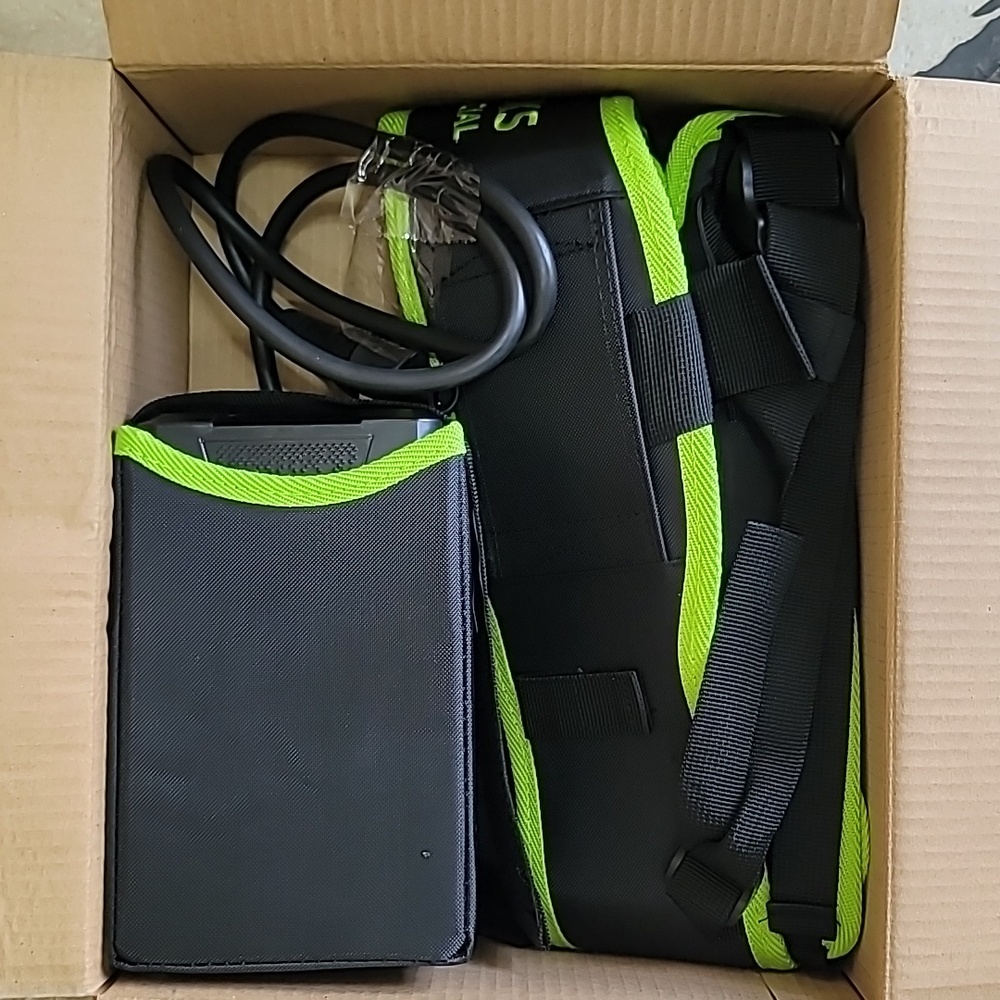 🛍️ Greenworks 82V Commercial Battery Waist Pack Harness - Picture 5 of 8